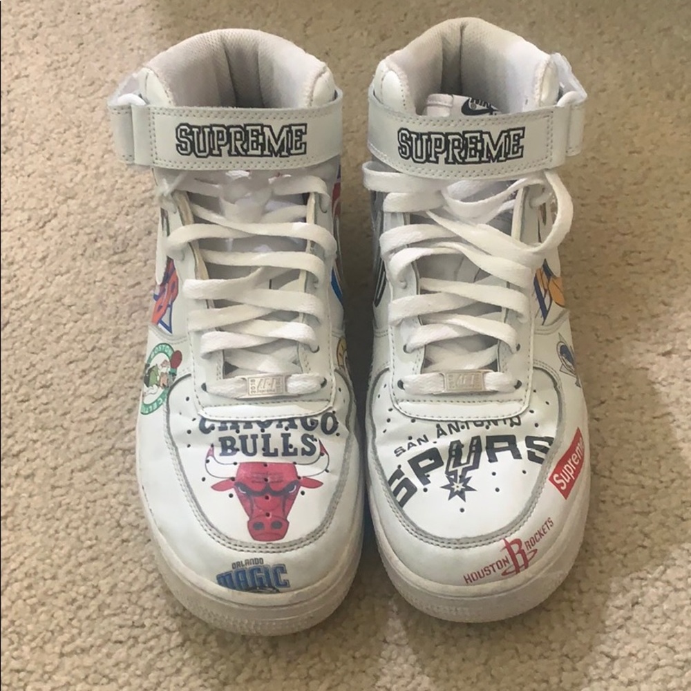 SUPREME X NBA X AIR FORCE 1 MID 07 'WHITE'